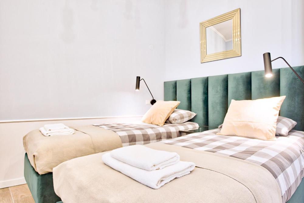 Tyzenhauz Apartments Comfort Краків Екстер'єр фото