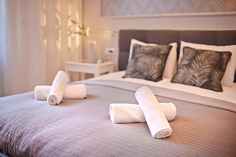 Tyzenhauz Apartments Comfort Краків Екстер'єр фото