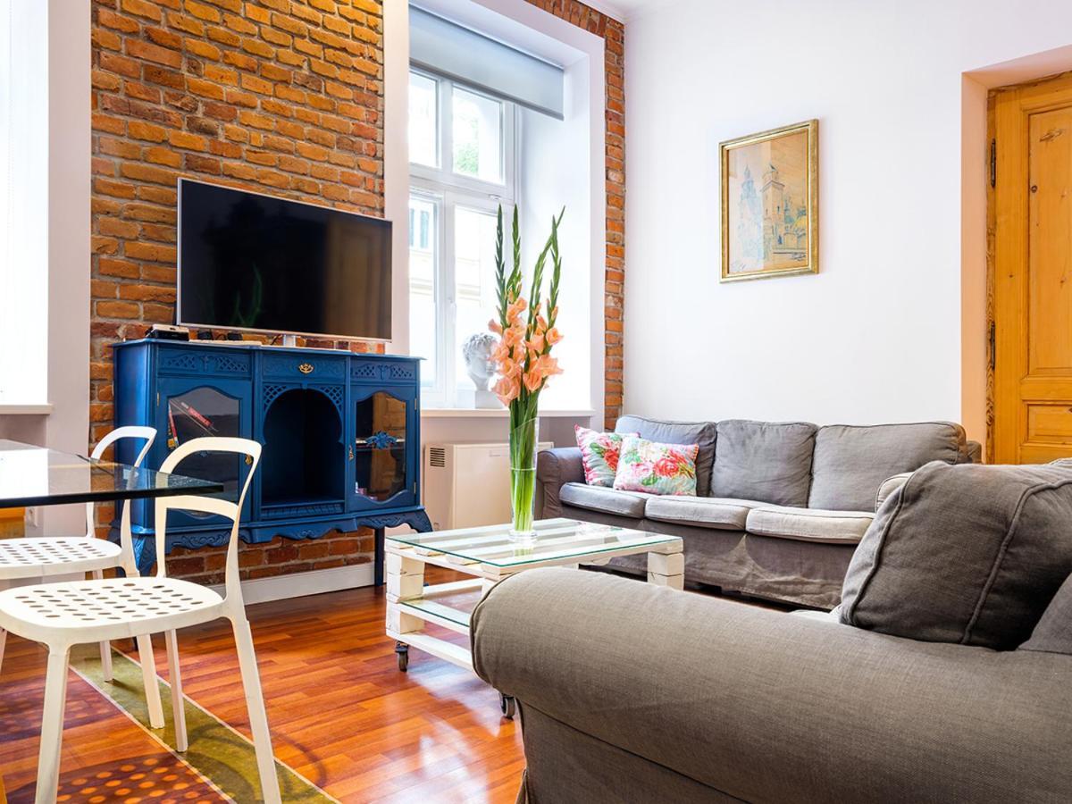 Tyzenhauz Apartments Comfort Краків Екстер'єр фото