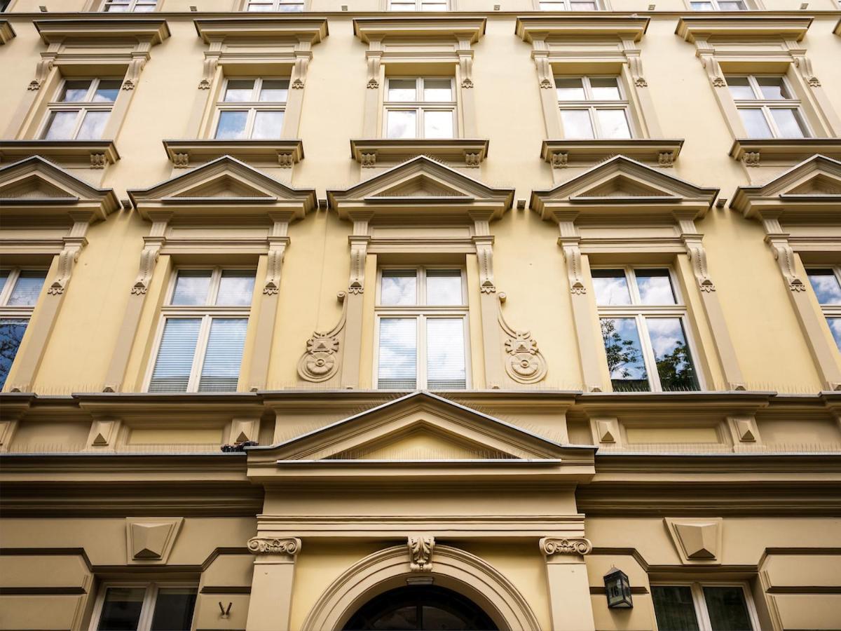 Tyzenhauz Apartments Comfort Краків Екстер'єр фото